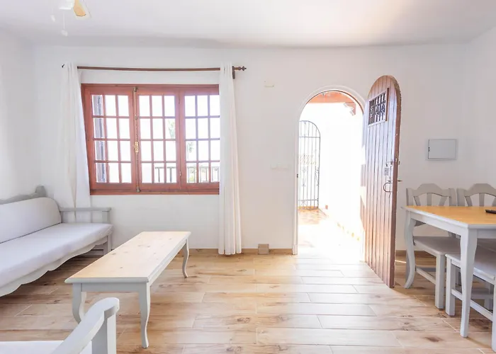 Apartamentos Son Bou Gardens By Menorcarentals