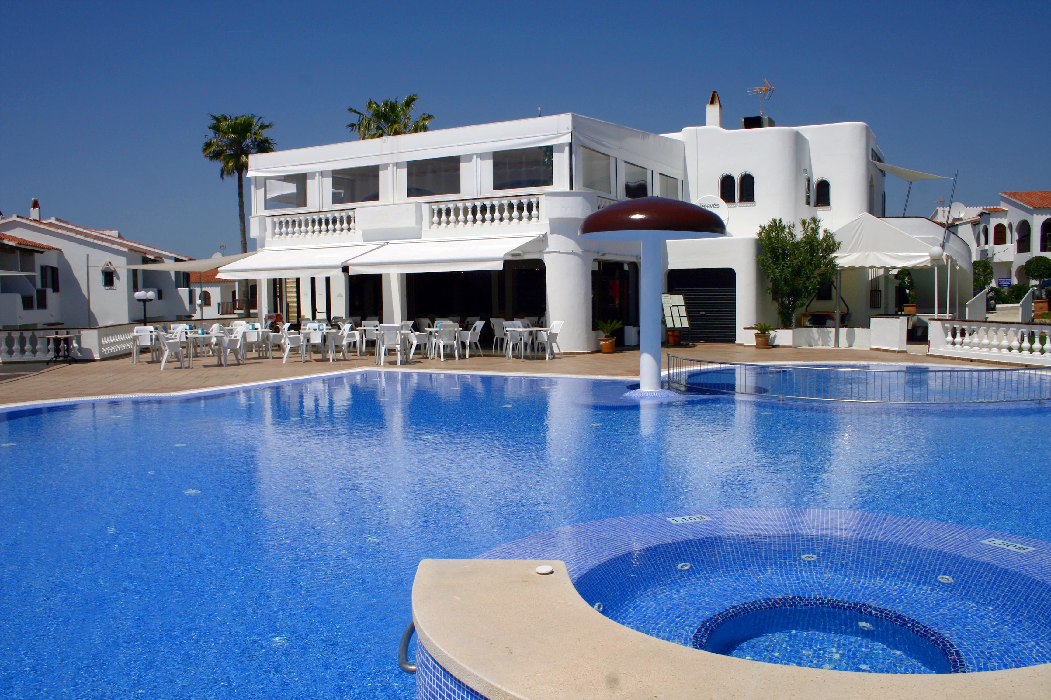 Aparthotel Gardens By Menorcarentals